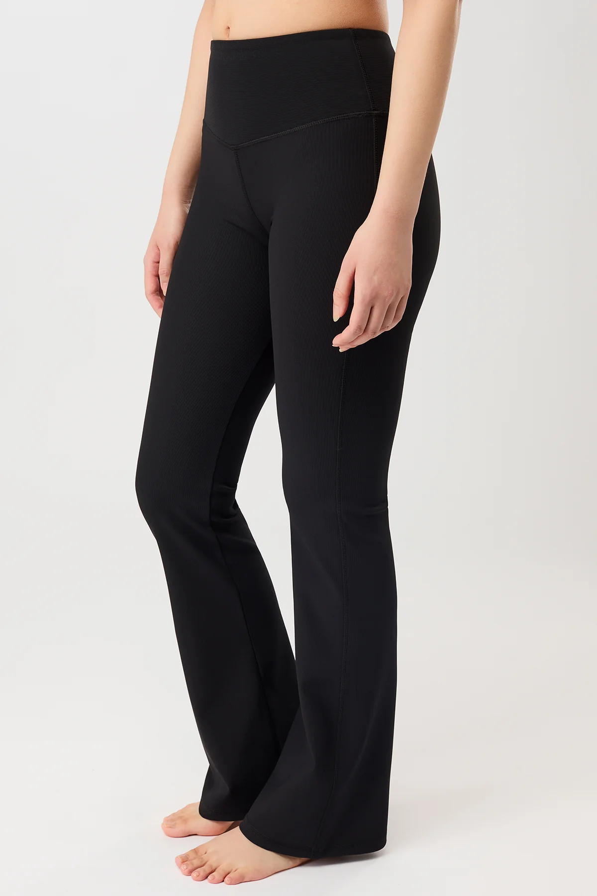 Image of MANDALA dames vegan Broek Met Wijde Pijpen En Ribboorden, Zwart