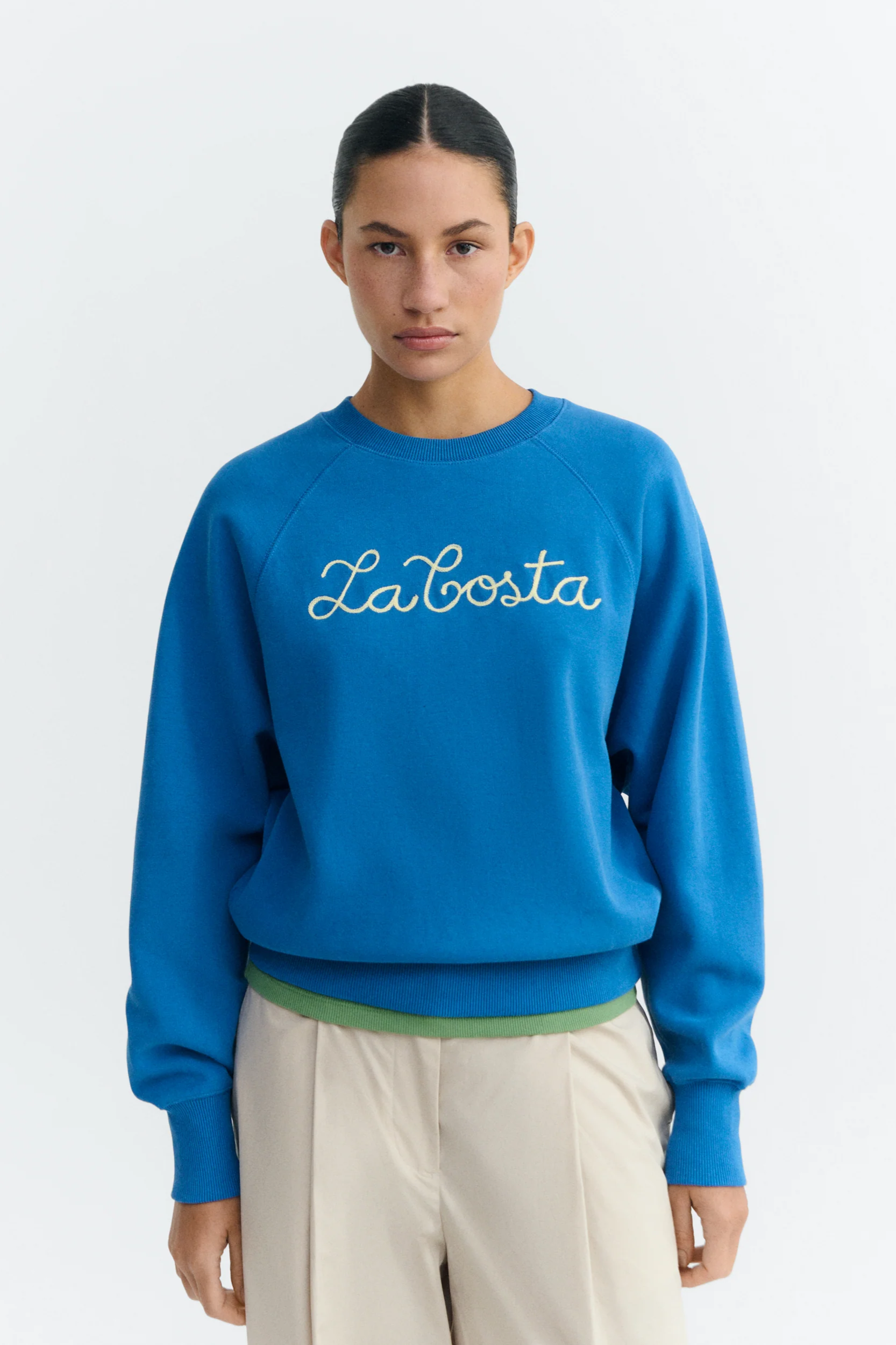 Image of Thinking MU dames vegan Sweatshirt Bonnie Coast, Handgeborduurd, Blauw