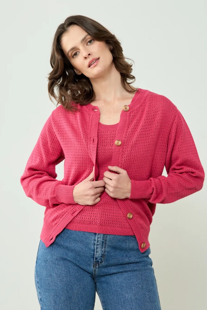 Clotsy Damen vegan Strickjacke Dària Magenta
