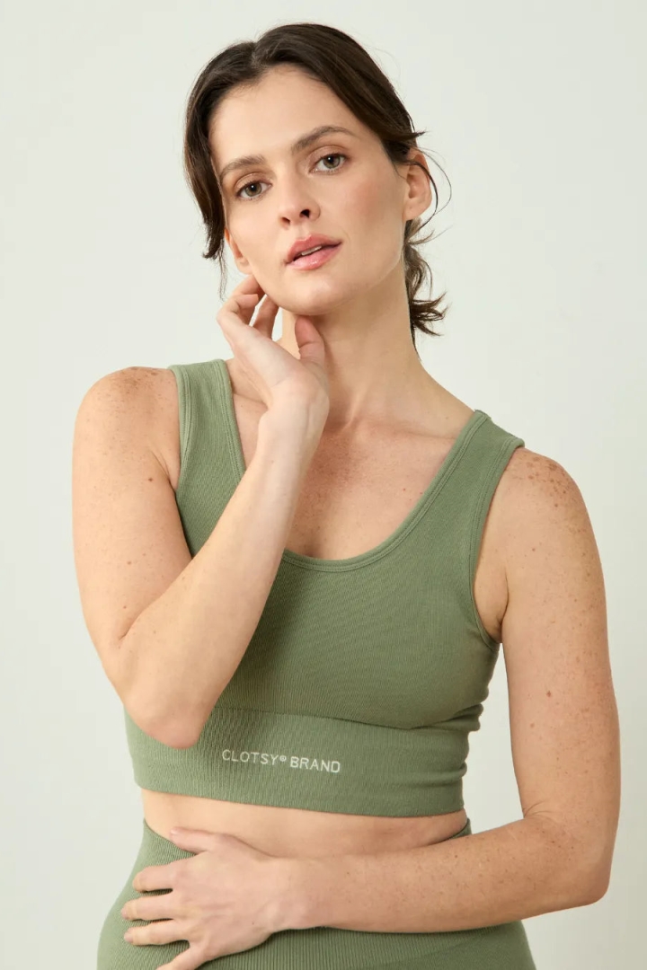 Clotsy Damen vegan Sport Top Grün
