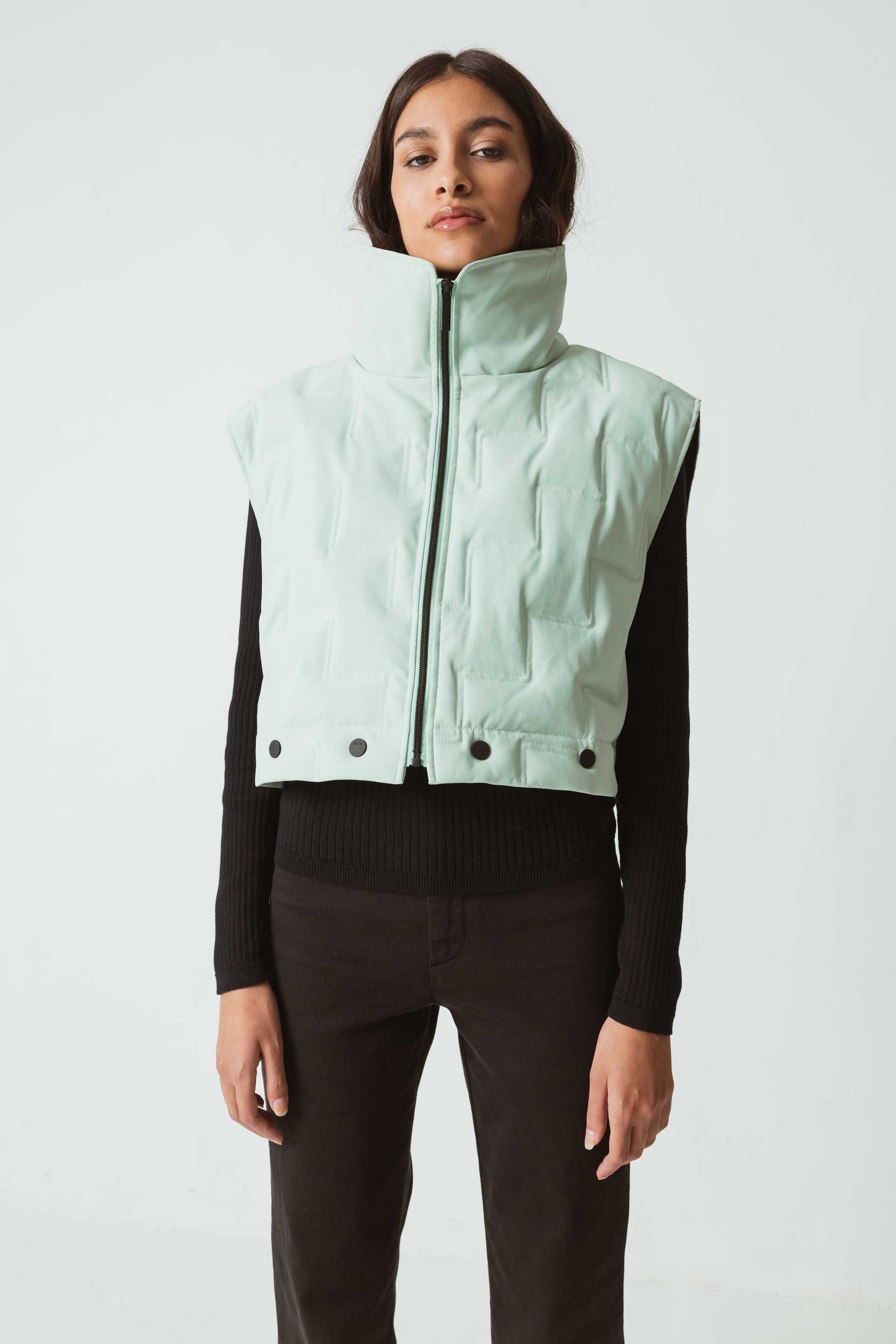 SKFK Damen vegan Jacke Dione Ärmellos Grün