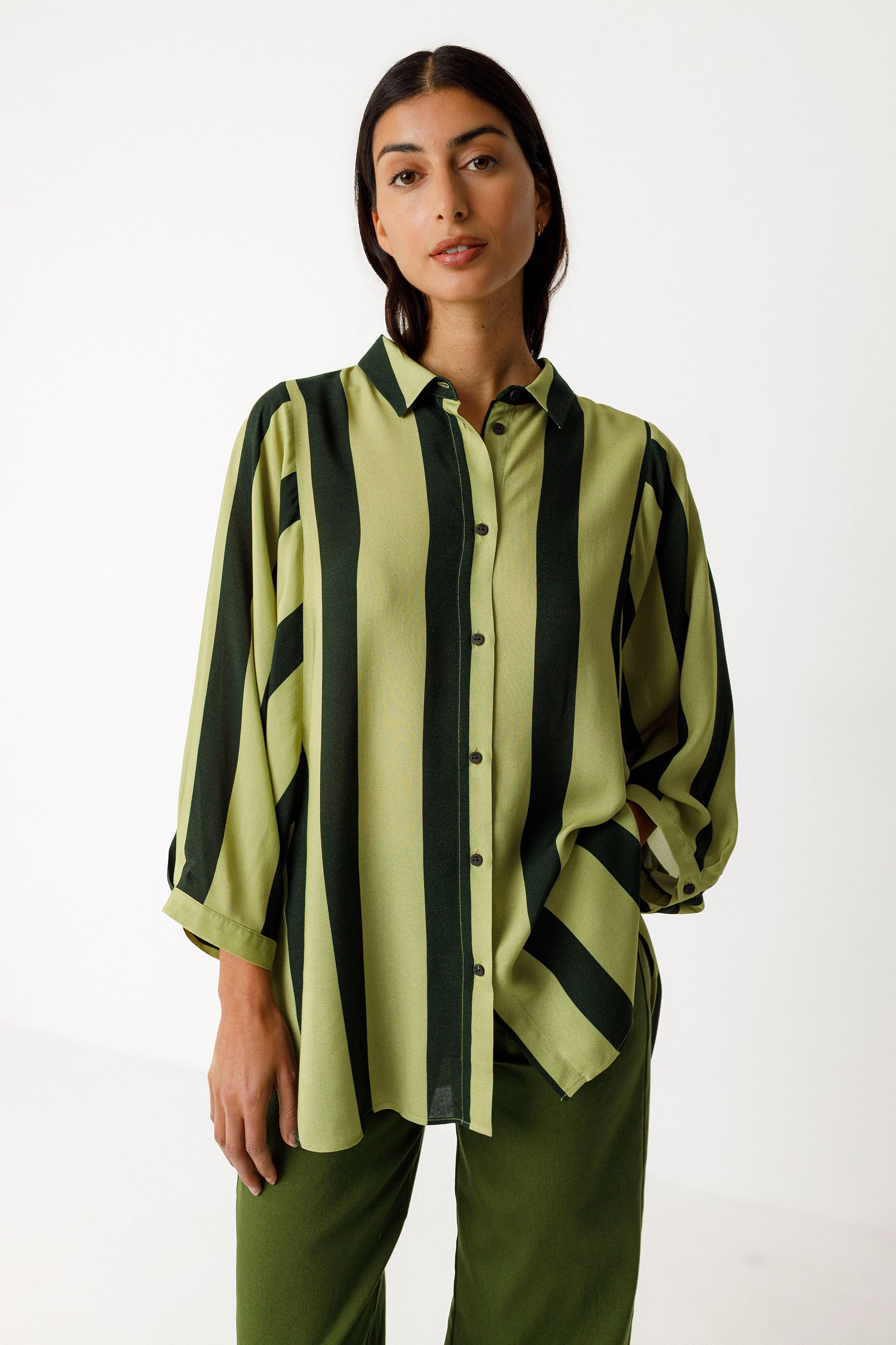 Damen vegan Shirt Katrin Grün