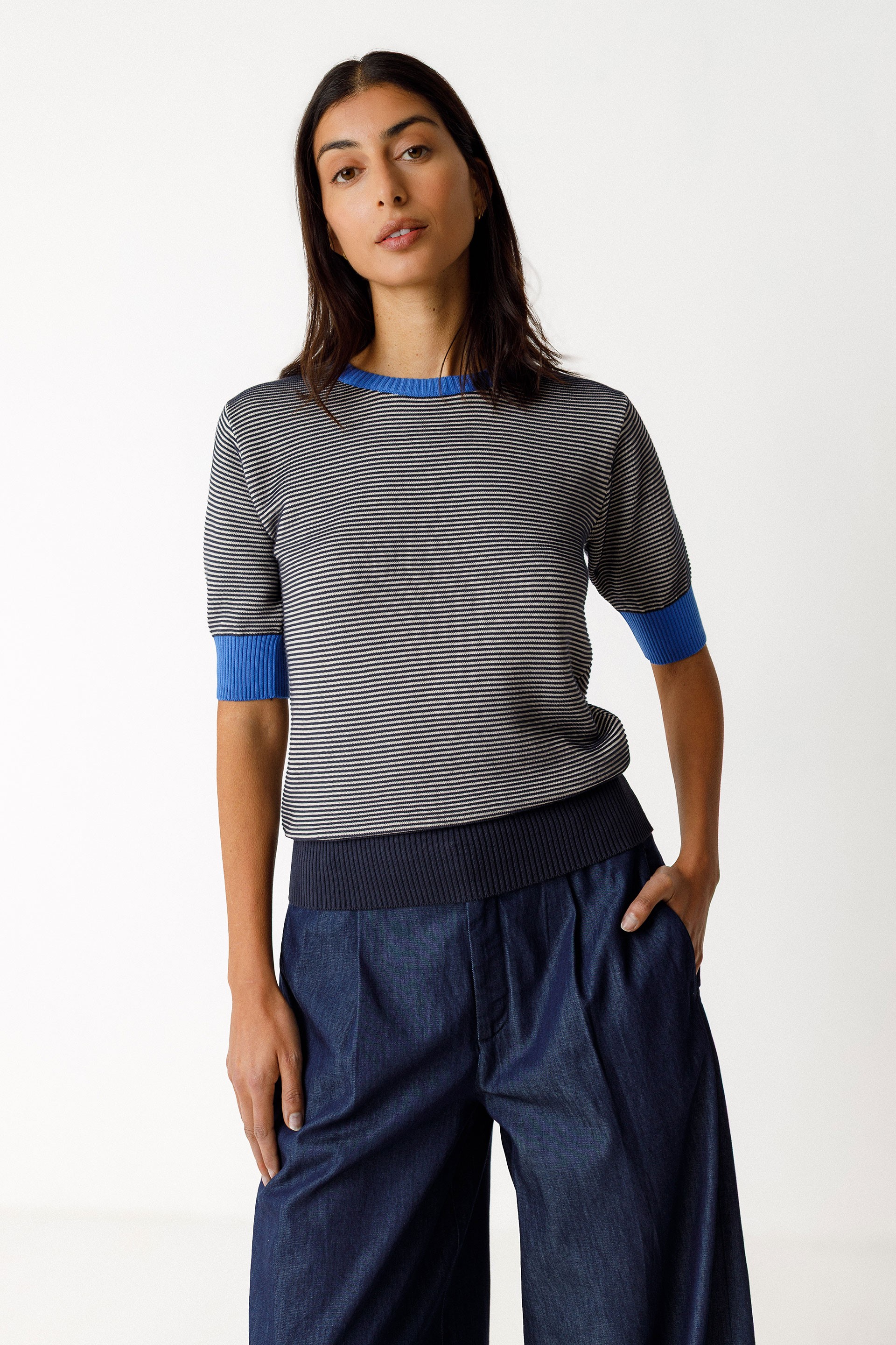 Image of SKFK dames vegan T-Shirt Muike Nay Blue