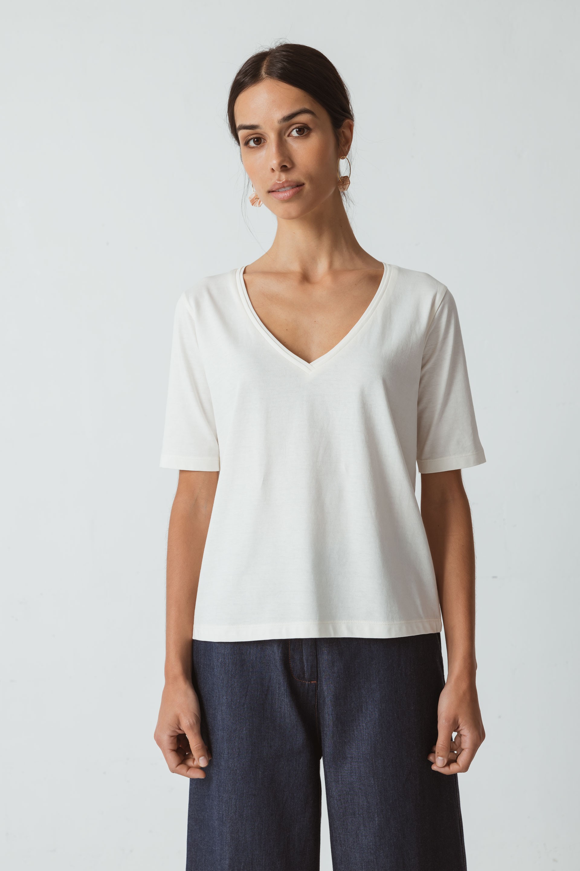 SKFK womens vegan T-Shirt Hamalau White