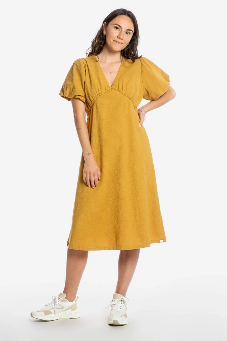 Image of MATONA dames vegan Jurk Met V-Hals, Donkergeel