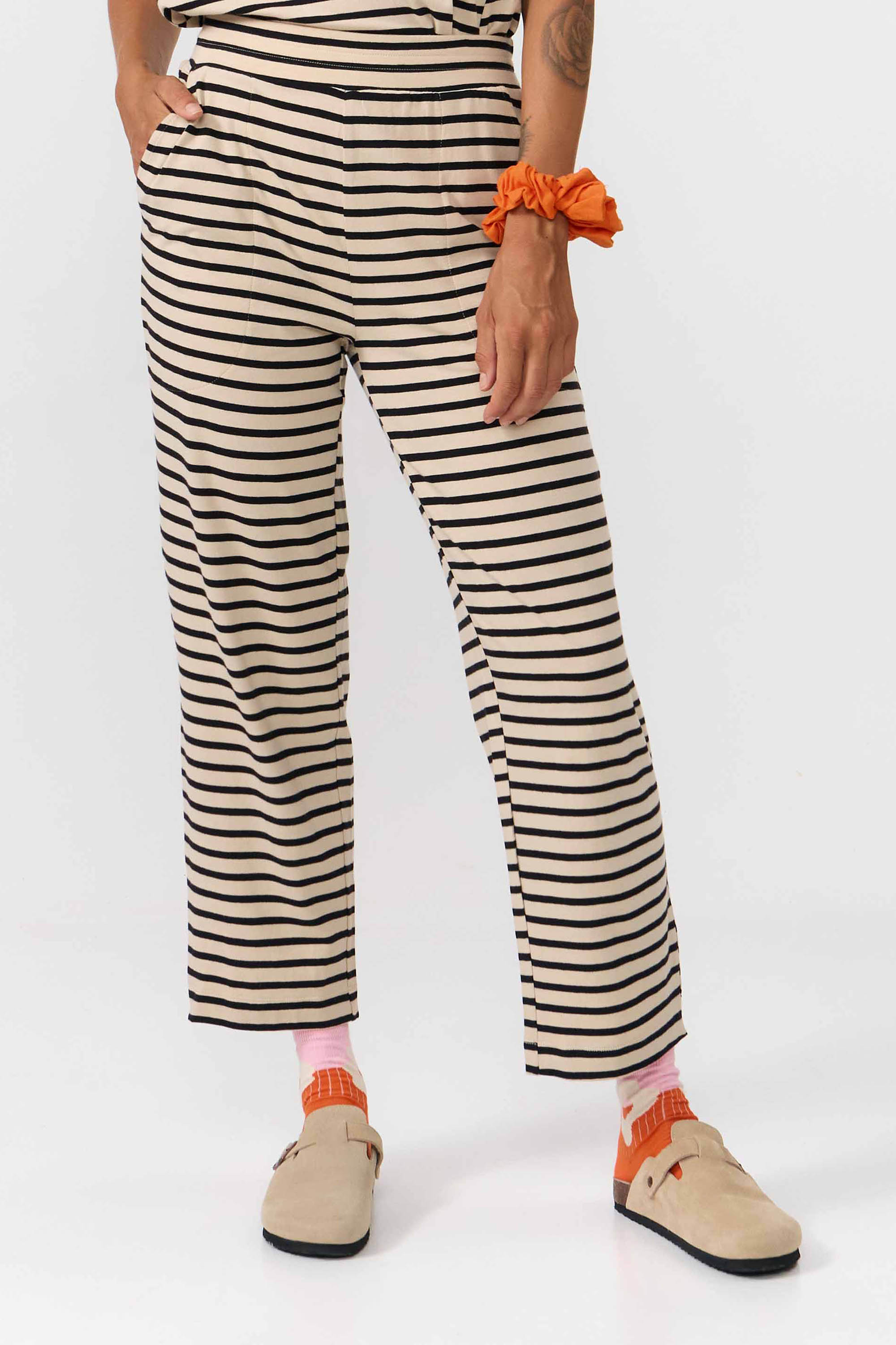 Image of SUITE13LAB dames vegan Broek Morgon Stripes Zwart