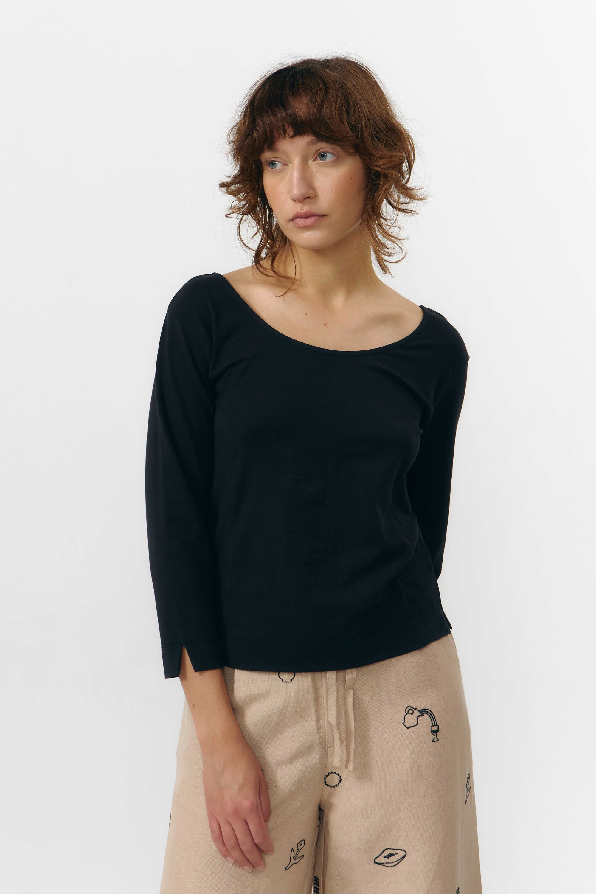 Image of SUITE13LAB dames vegan Top Bonao Zwart