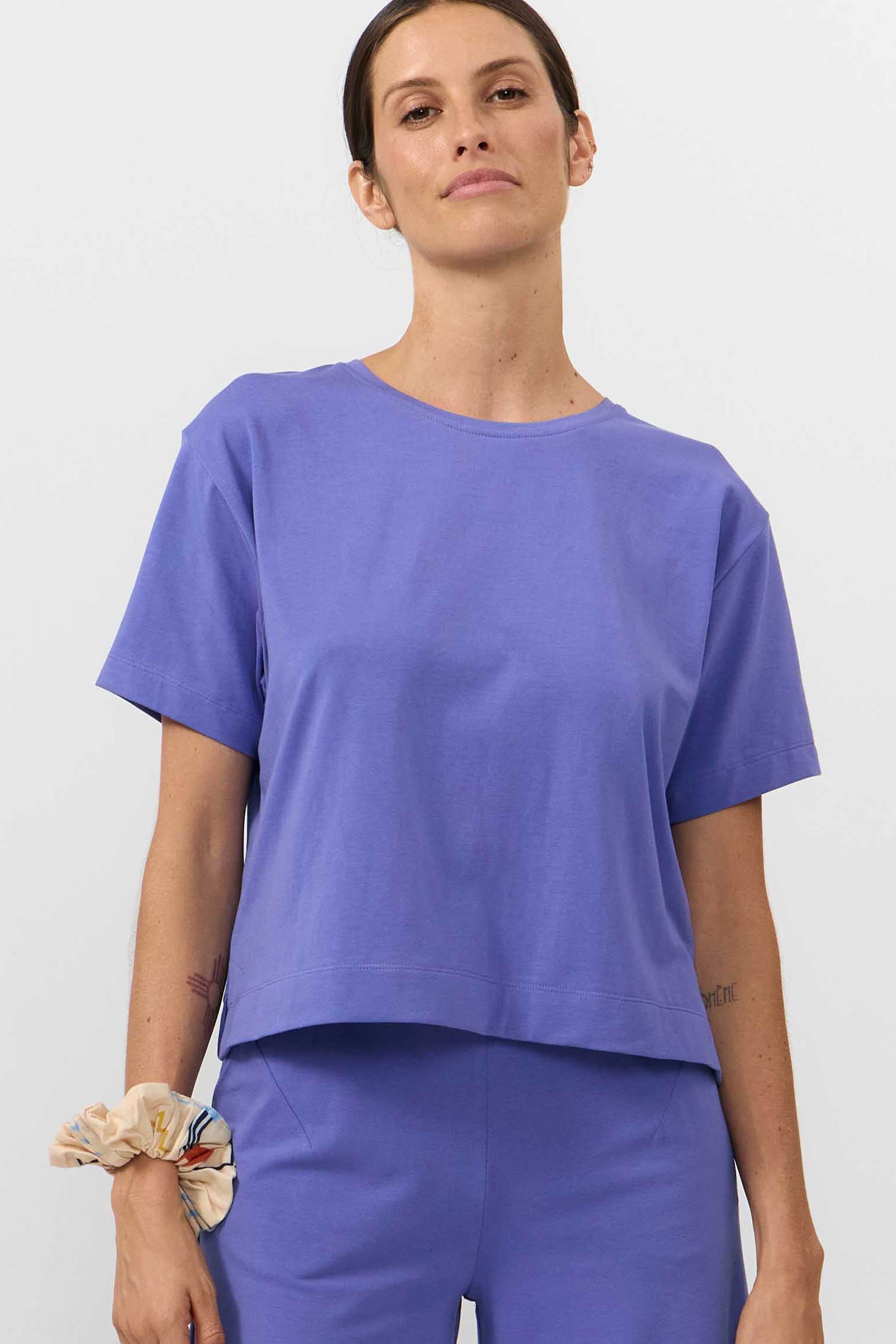 Image of SUITE13LAB dames vegan Top Isquia Mid Blue