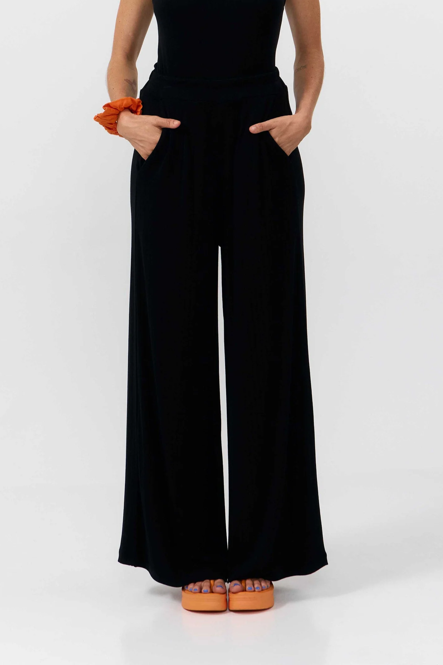 Image of SUITE13LAB dames vegan Broek Yala Zwart
