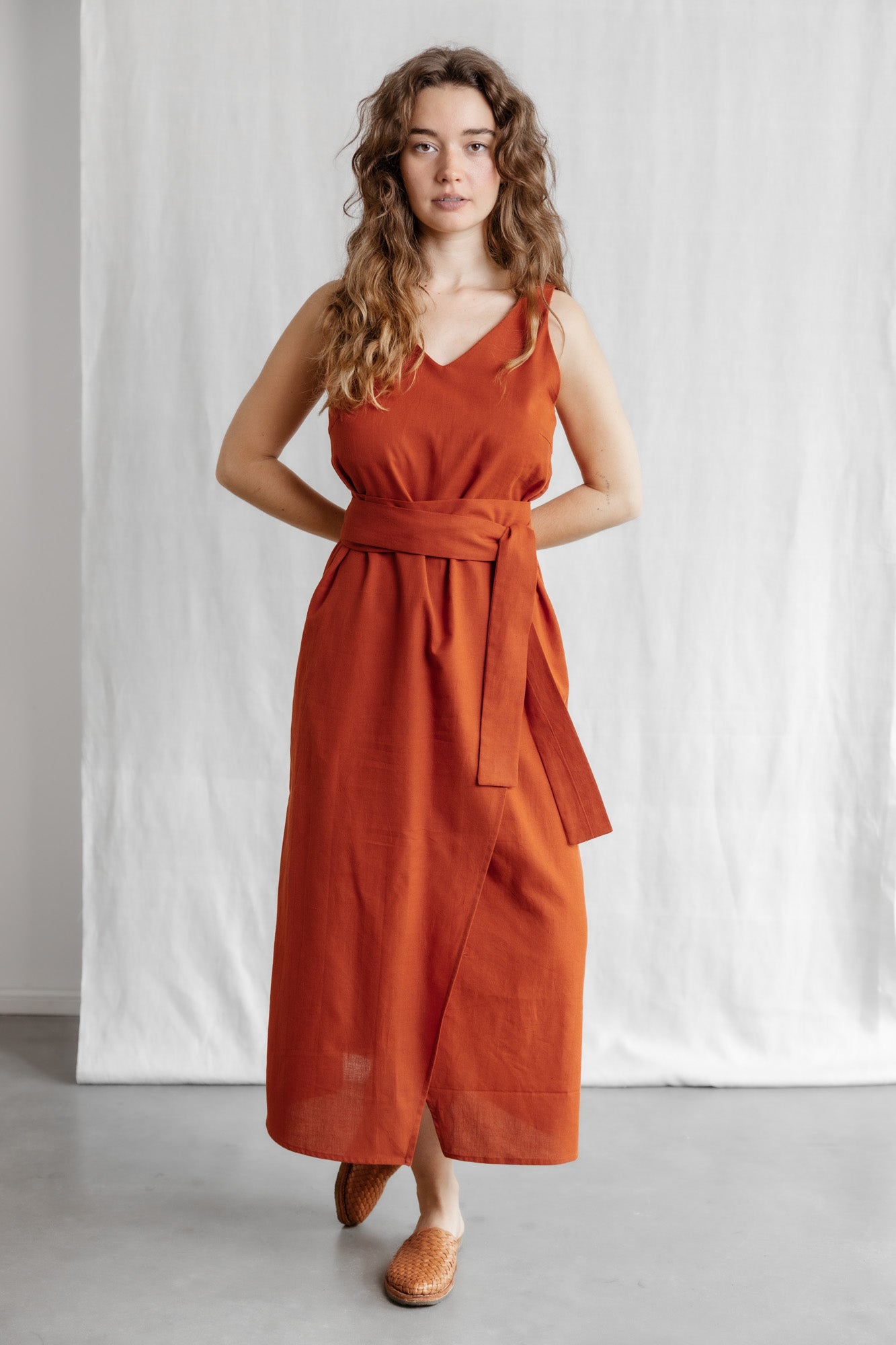 Image of Jyoti Fair Works dames vegan Jurk Agnila Terracotta