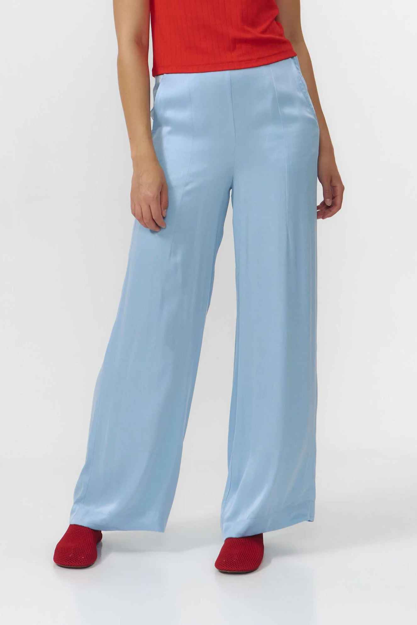 Image of SUITE13LAB dames vegan Broek Luna Lichtblauw
