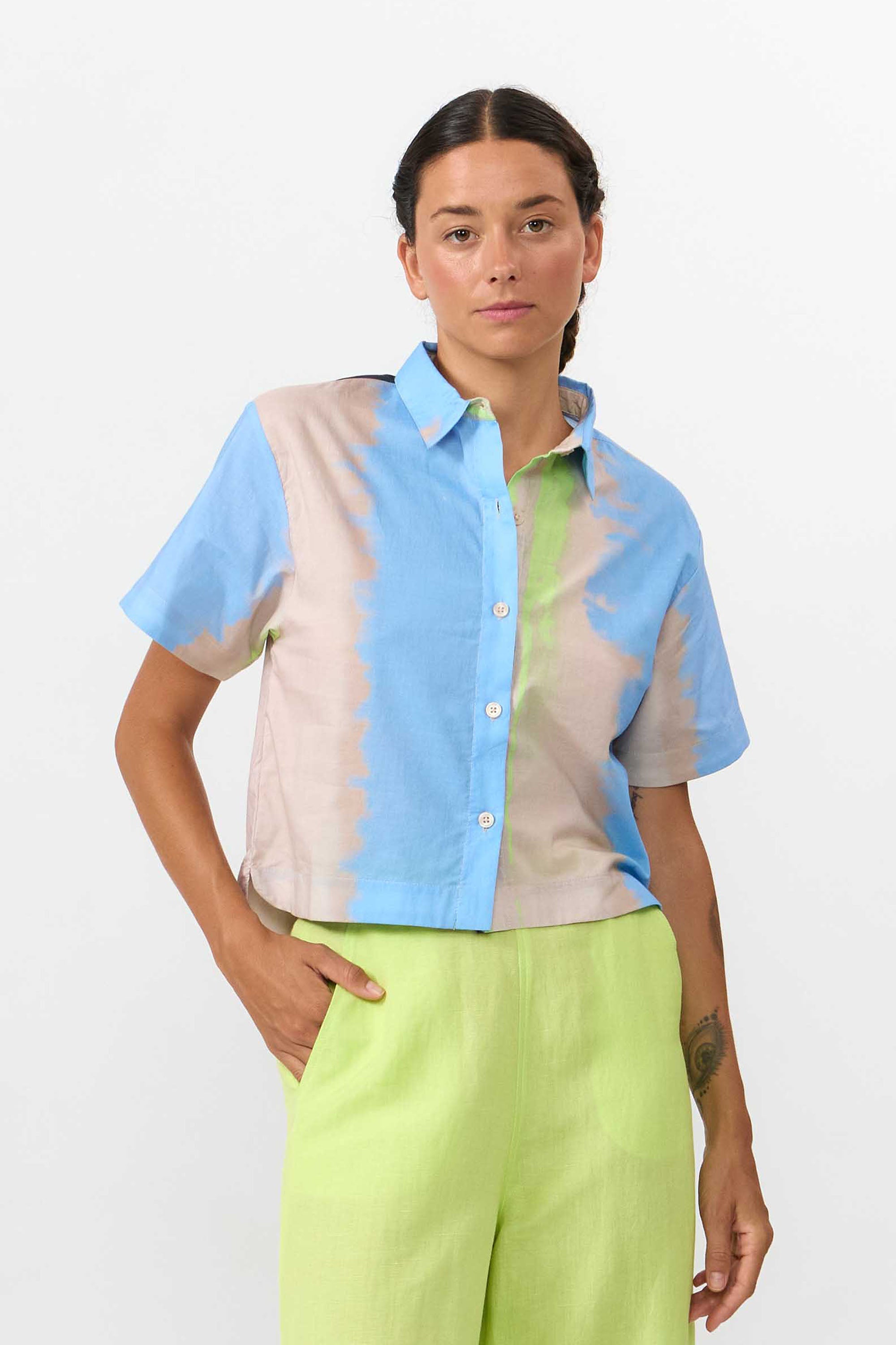 Image of SUITE13LAB dames vegan Shirt Valles Print Ones Meerkleurig