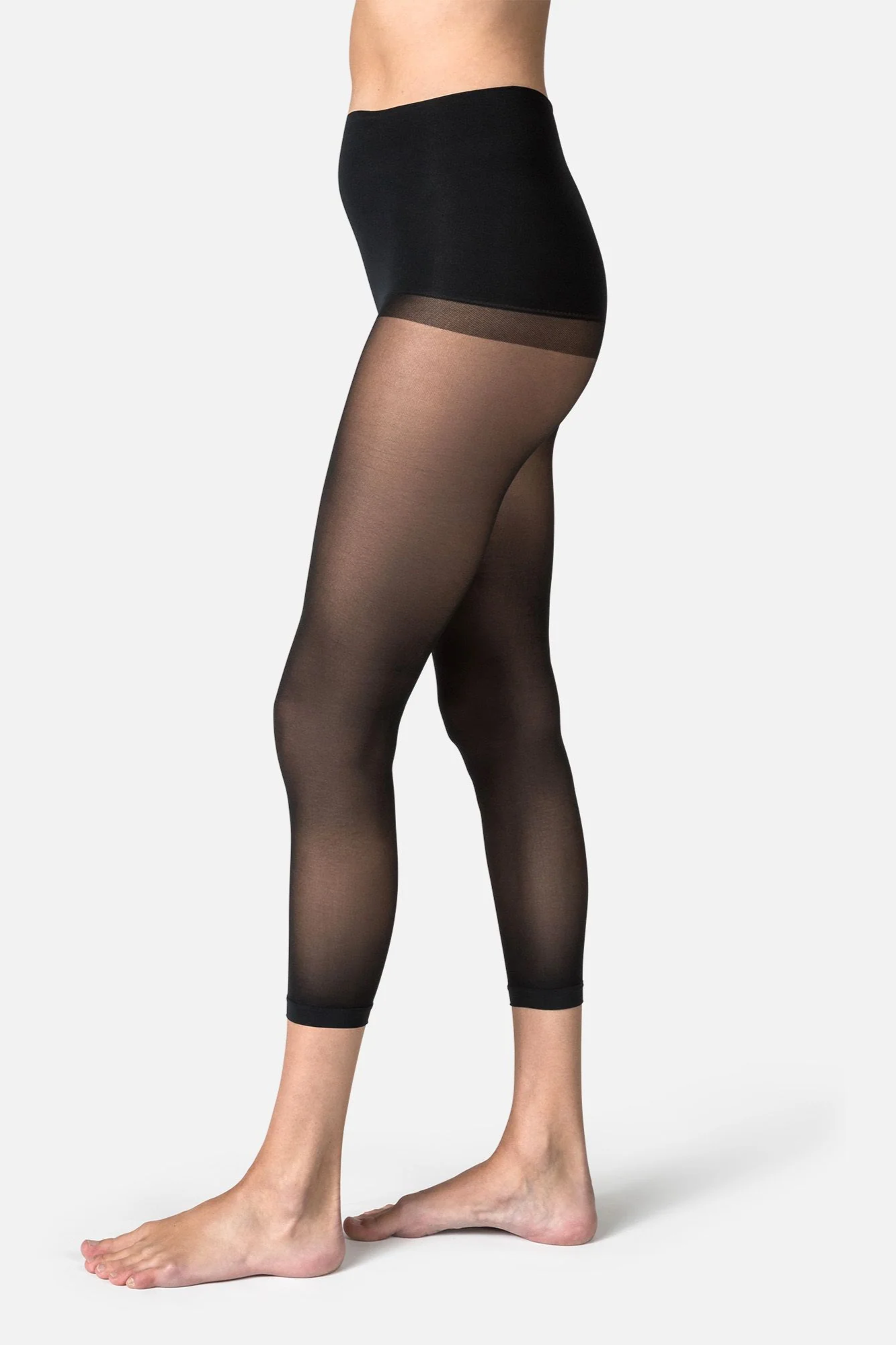Swedish Stockings womens vegan Leggings Malva Cropped Black