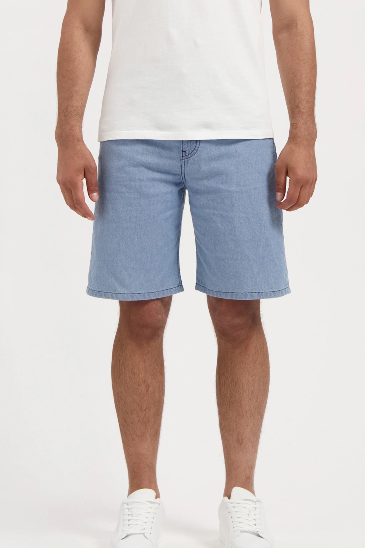 MUD Jeans Herren vegan Shorts James Sommer Stein Vintage