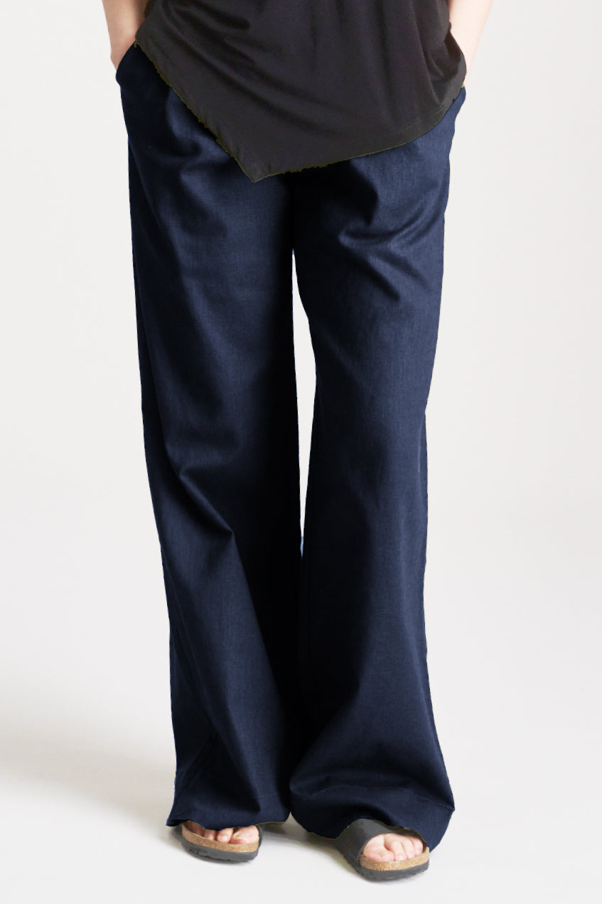 KOMODO Damen vegan Hose Lion Navy