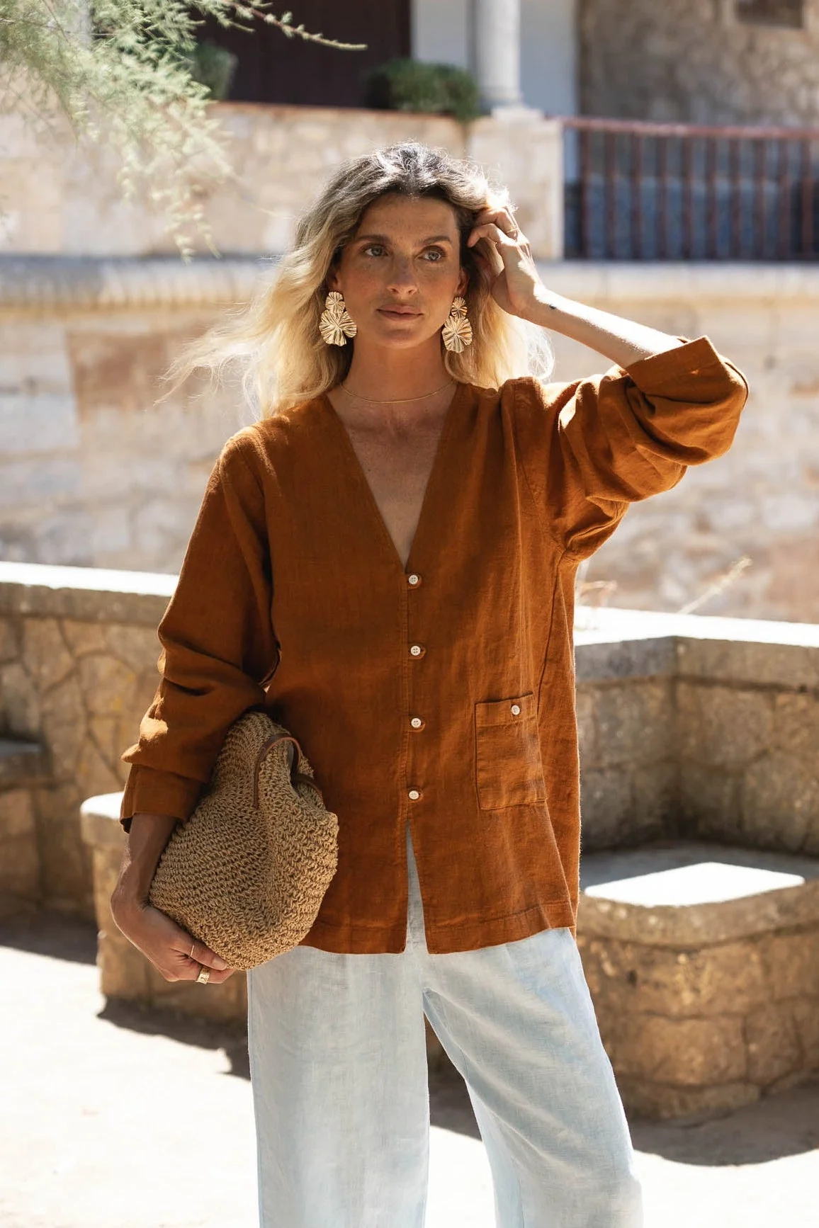 Image of Näz dames vegan Shirt Emilia Brown