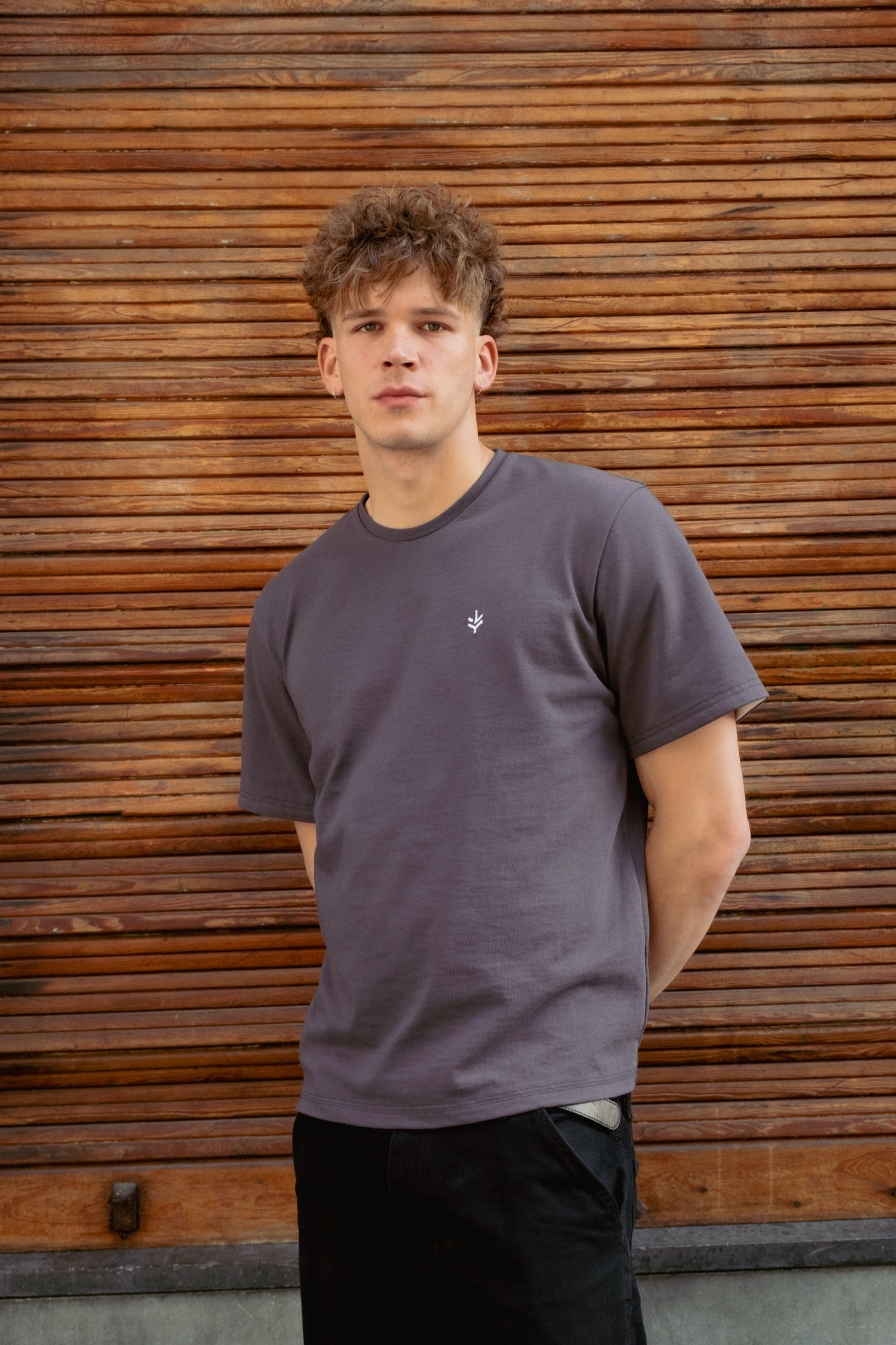 Lucid Collective Herren vegan T-Shirt Honet Anthrazit Grau