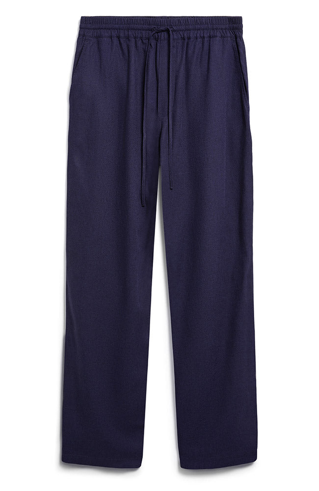 Image of ARMEDANGELS mannen vegan Broek Lukaa Getint Marineblauw