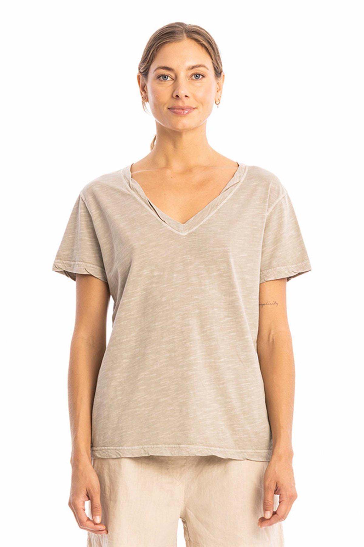 Image of RAVENS VIEW IBIZA dames vegan Top Nova Ash-Steen