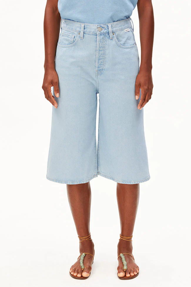 ARMEDANGELS Damen vegan Shorts City Denim Barrea Hellblau