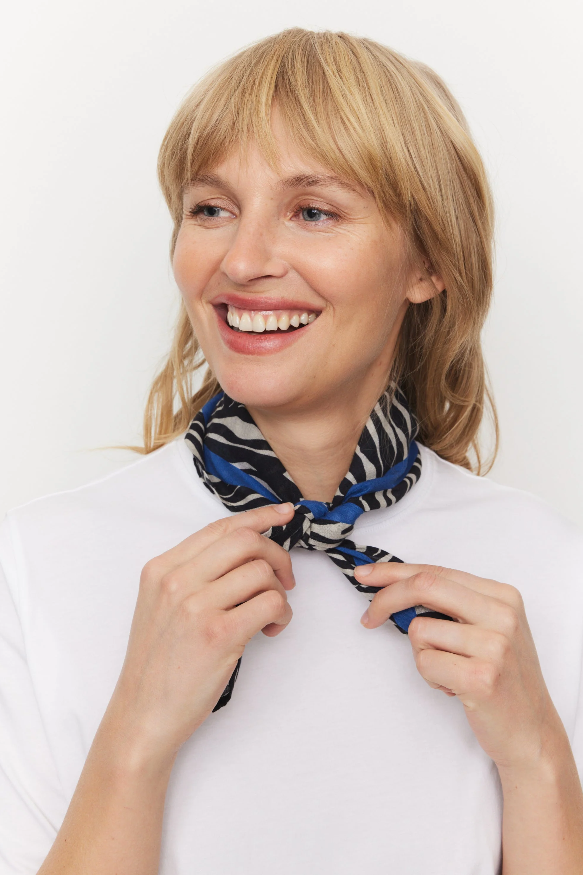 Recolution womens vegan Bandana Zebra Black