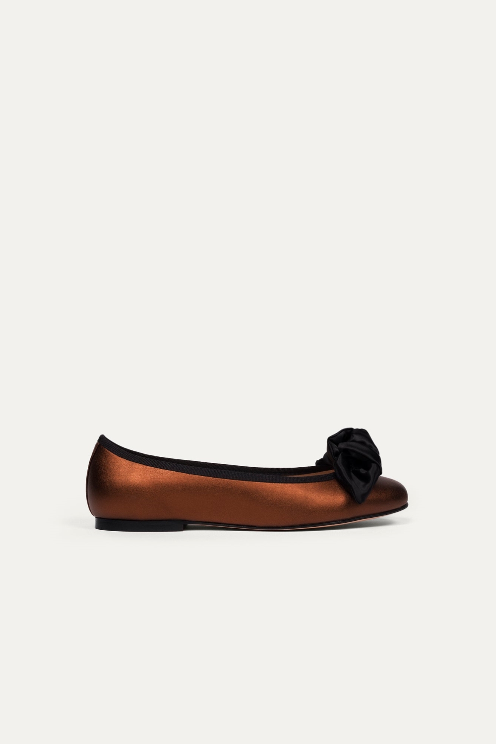 BIKKOU Damen vegan Ballerinas 930am Hearing In Court Bronze