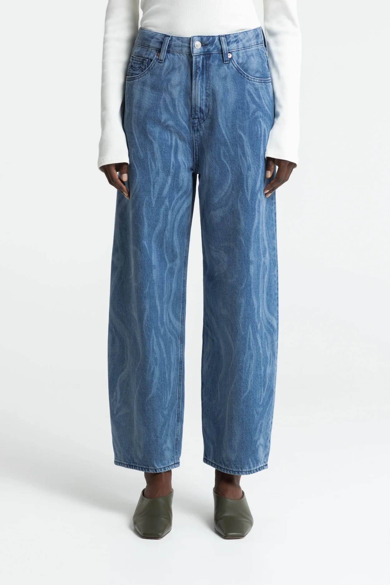 Kings Of Indigo Damen vegan Jeans Leila Elliot Laser Blue