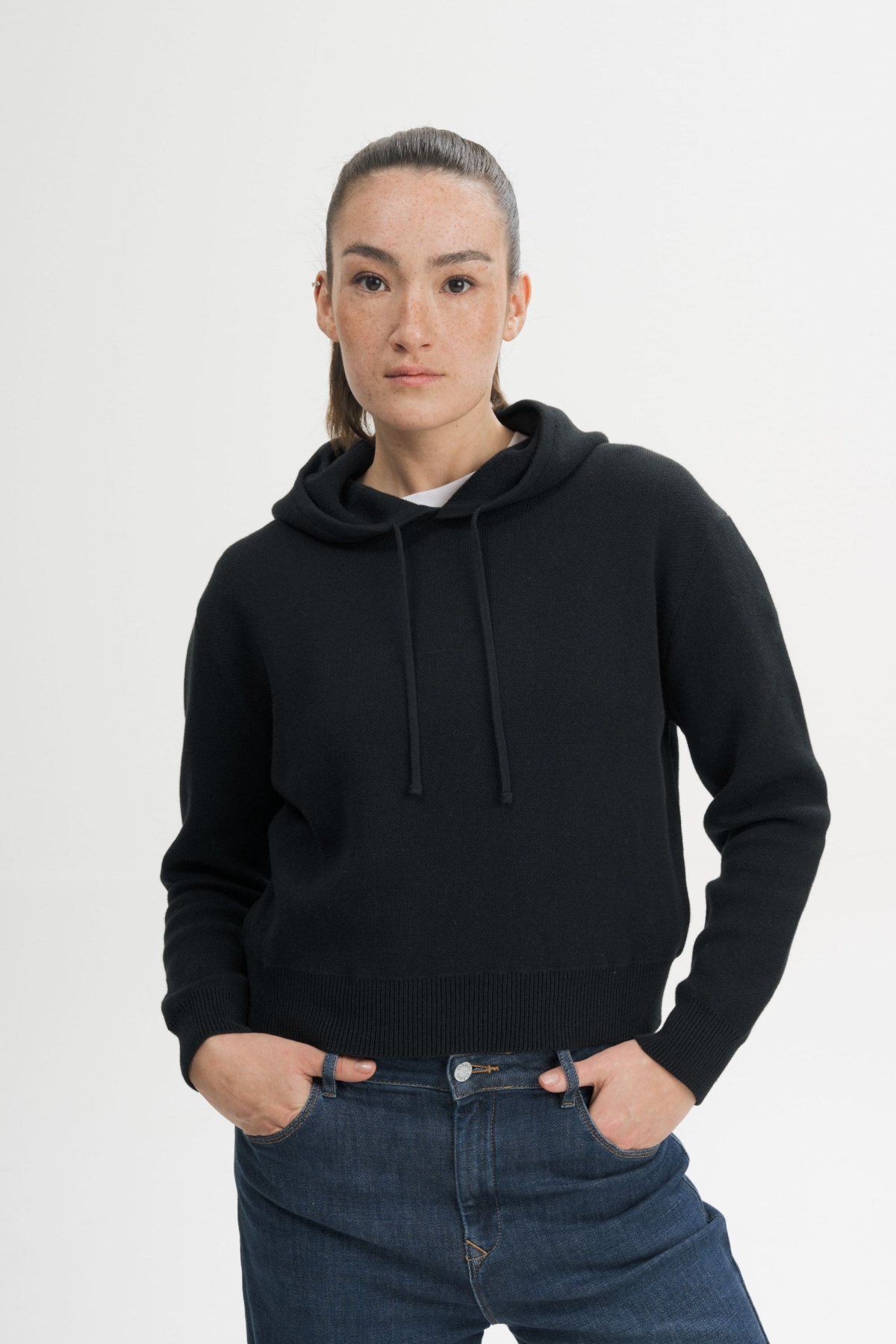 MELA Damen vegan Strick Hoodie Janisha Black