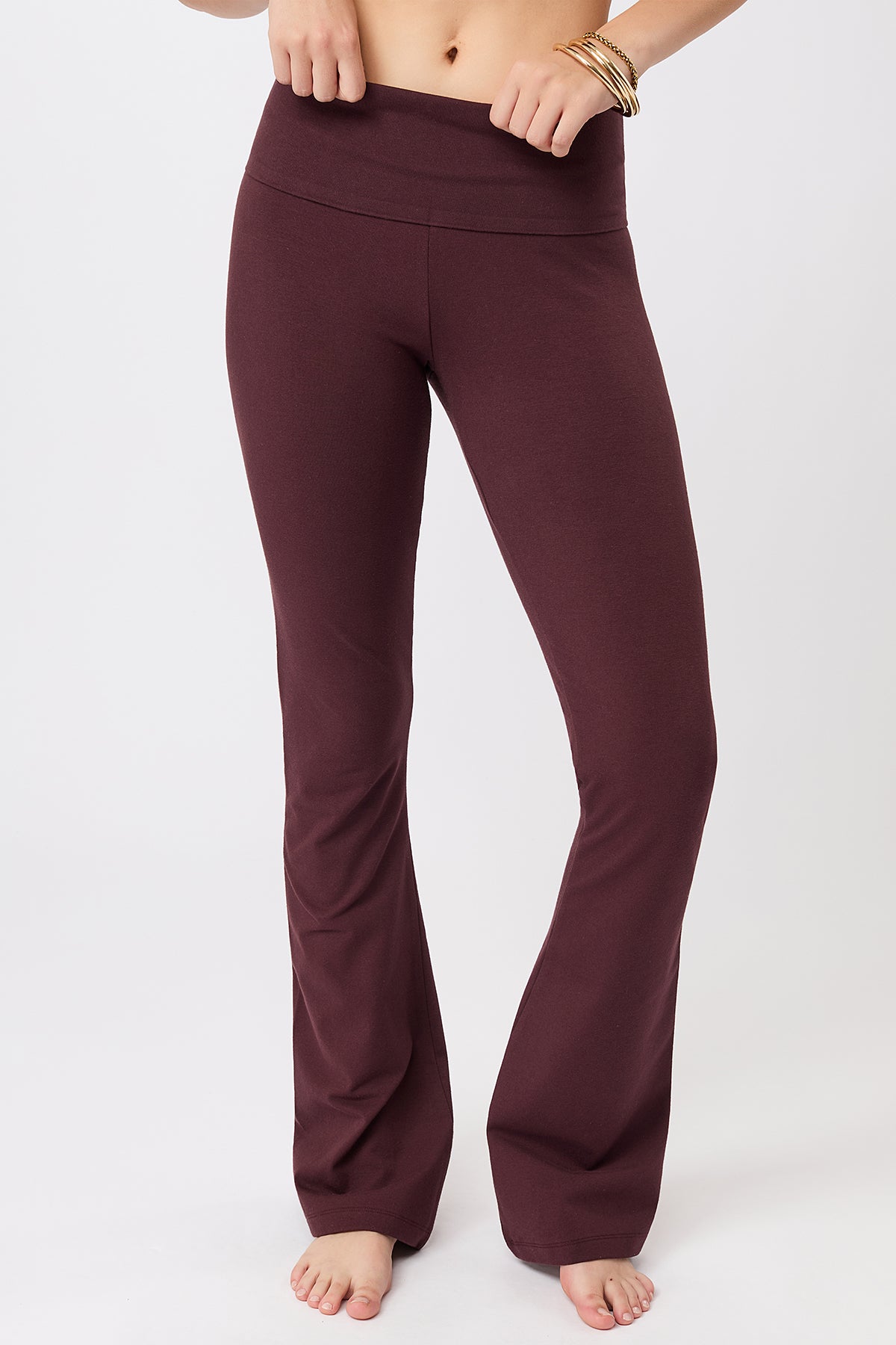 Mandala Damen vegan Hose Classic Rolldown Ruby