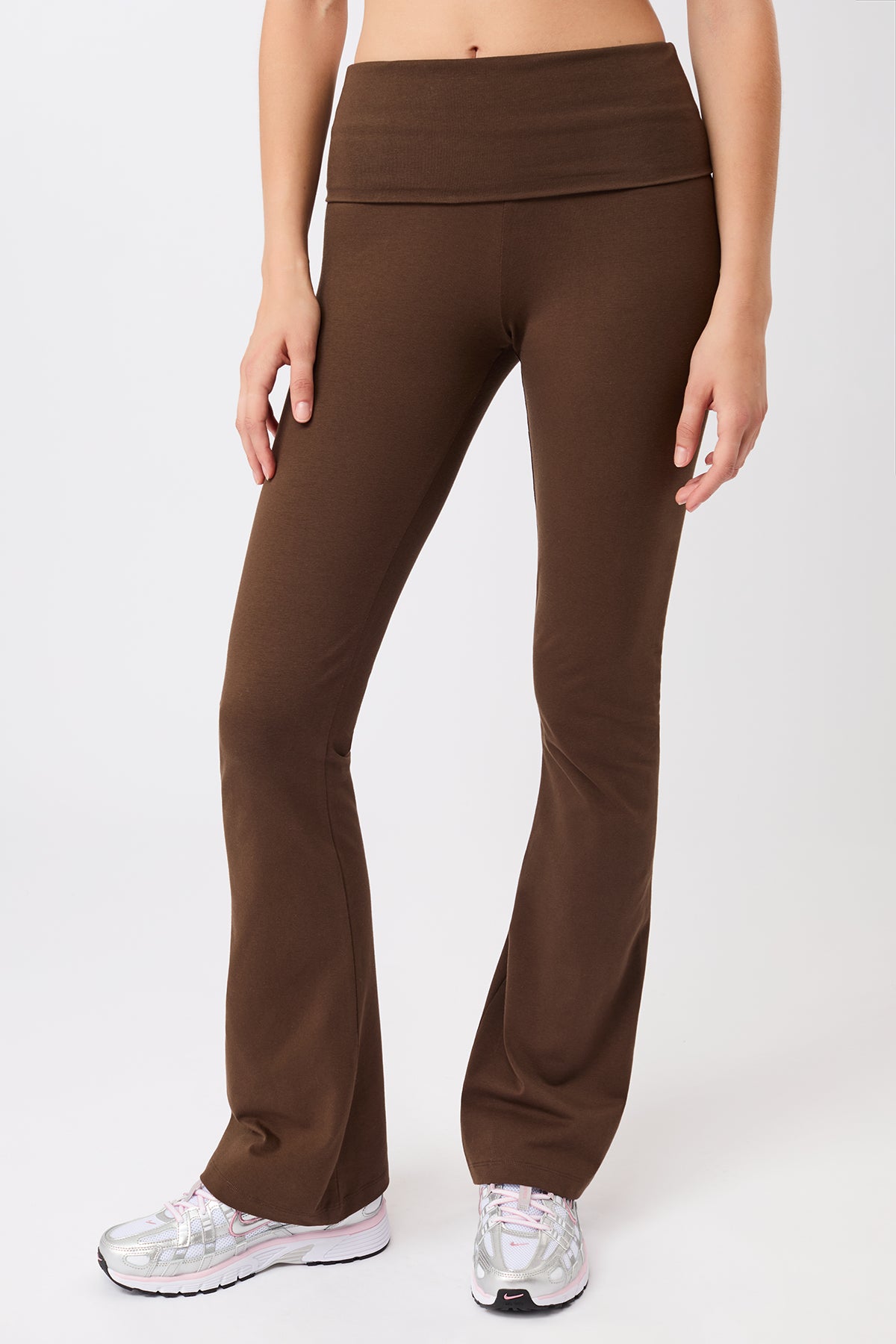 Mandala Damen vegan Hose Classic Rolldown Wilderness