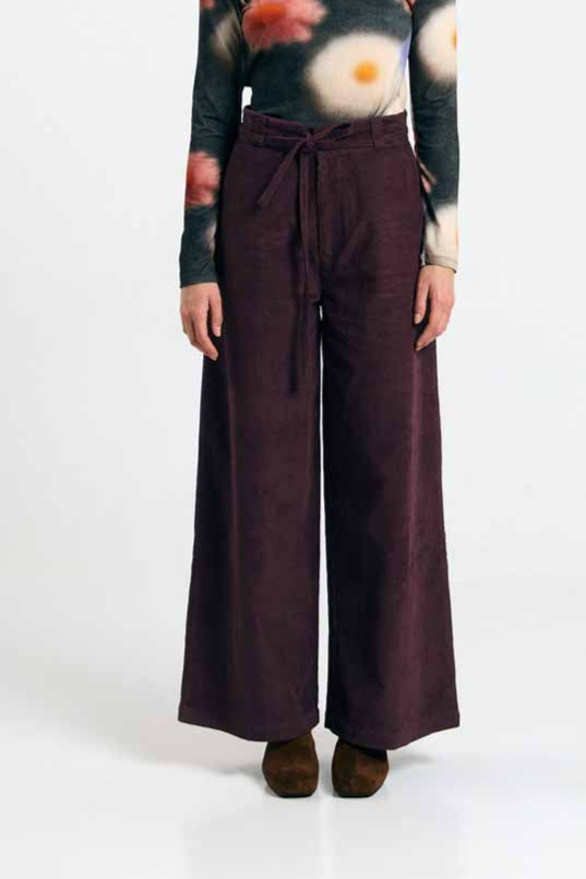 SUITE13LAB Damen vegan Hose Silves Cord Braun