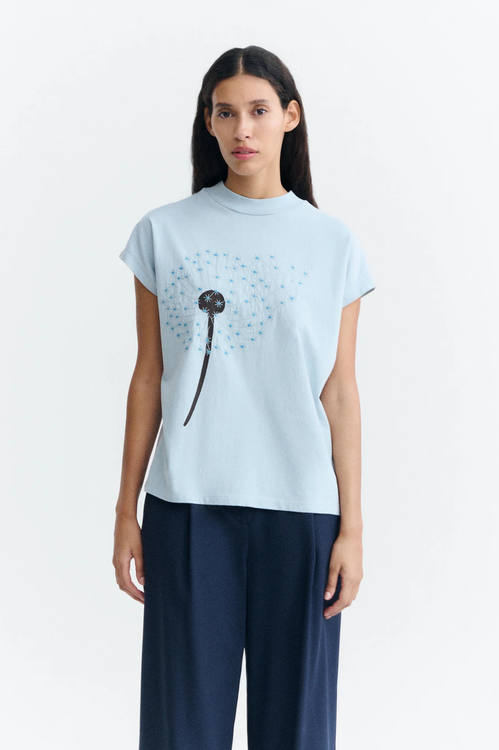 Thinking mu Damen vegan T-Shirt Dandelion Mit Stickerei Volta Hellblau