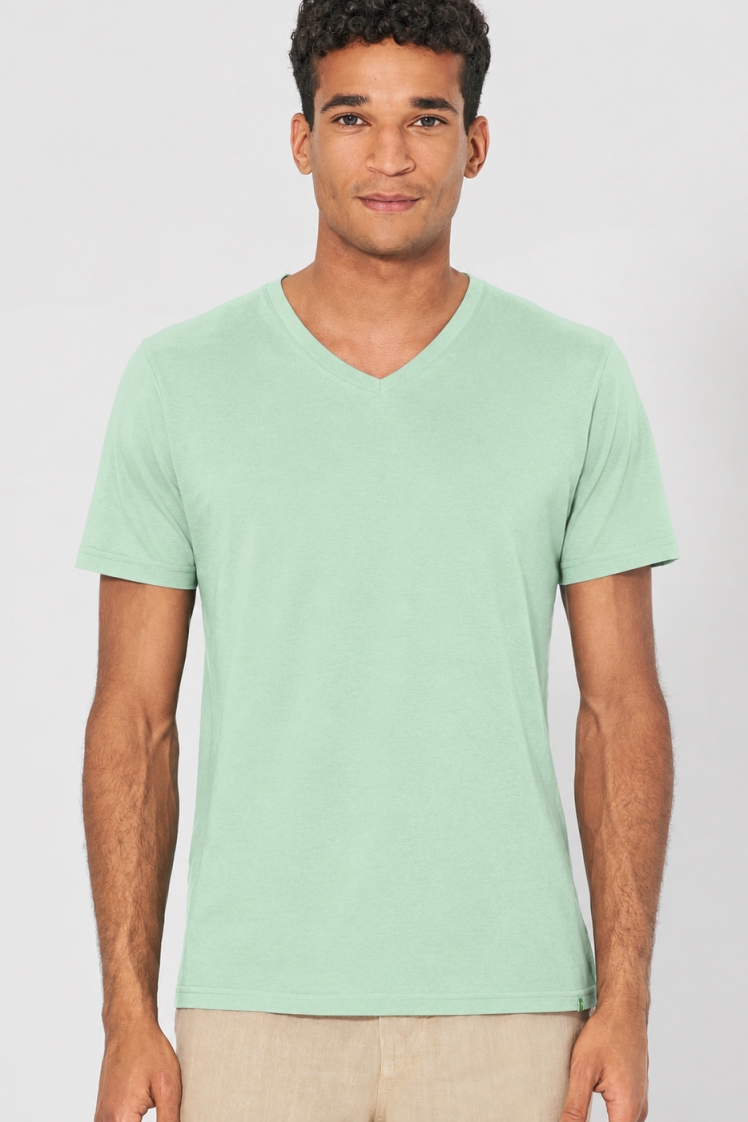 HempAge Herren vegan T-Shirt Mit V-Ausschnitt Schmal Geschnitten Mintgr&Atilde;&frac14;n
