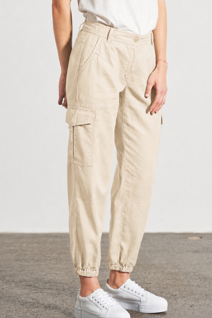 HempAge Damen vegan Sportliche Cargo Hose Gobi In Beige