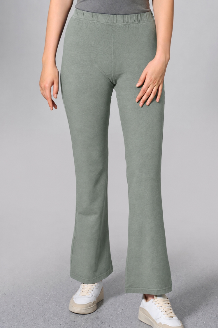 HempAge Damen vegan Hose Mit Ausgestelltem Bein Thymiangr&Atilde;&frac14;n