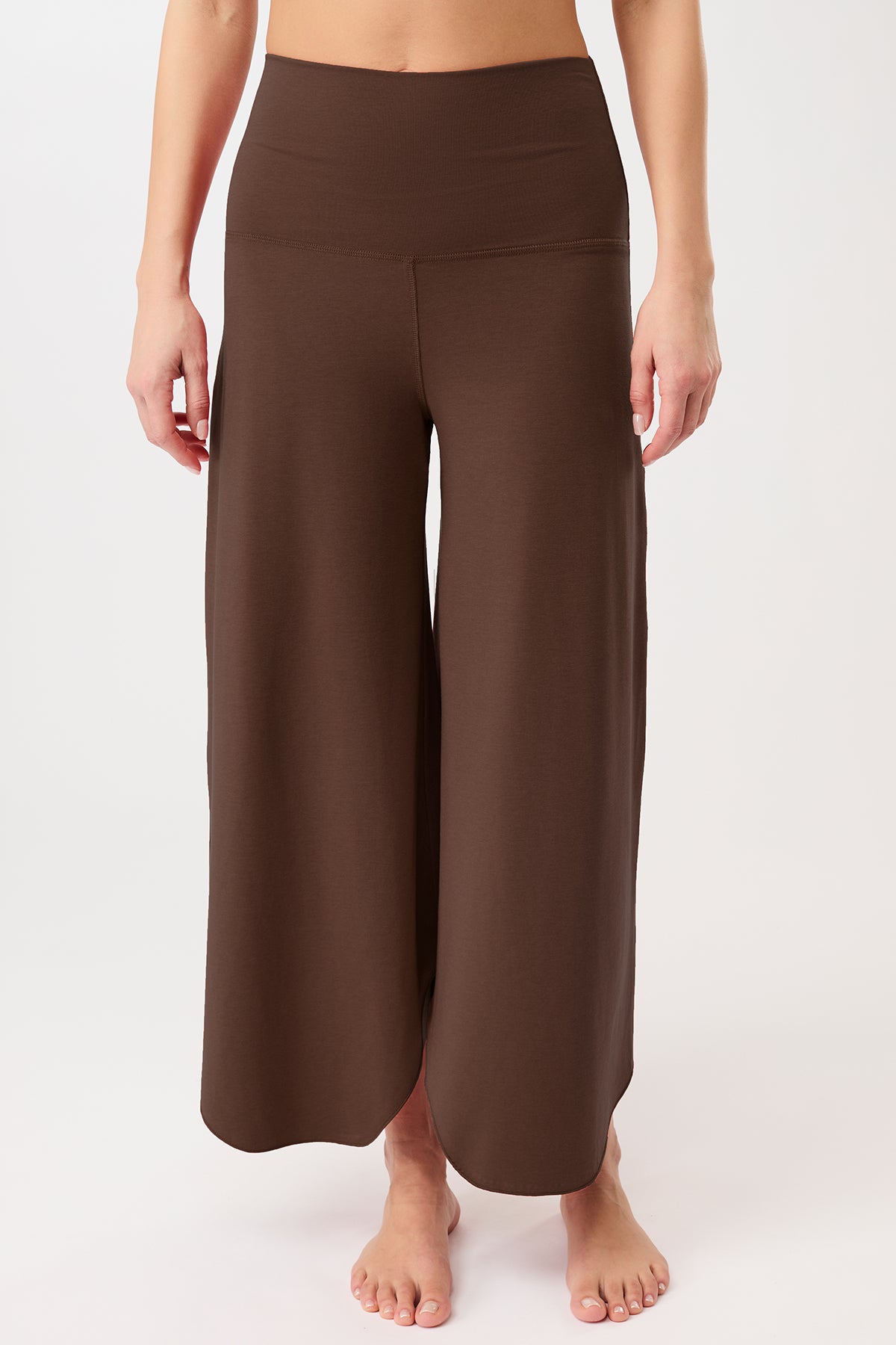 Mandala Damen vegan Hose Tulip Wilderness Braun