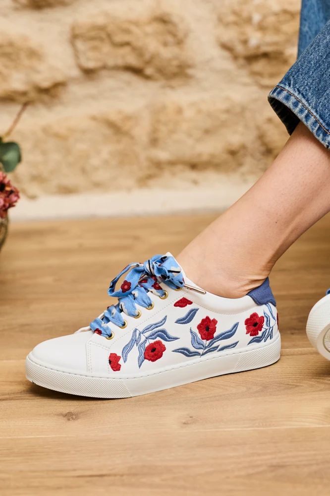 Minuit Sur Terre Damen vegan Sneakers Virevolte Coquelicots Bleus Blau