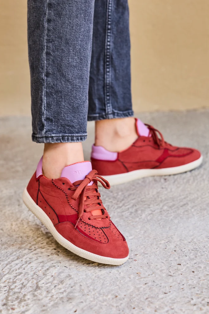Minuit Sur Terre Damen vegan Sneaker Rive In Korallenrot Orange