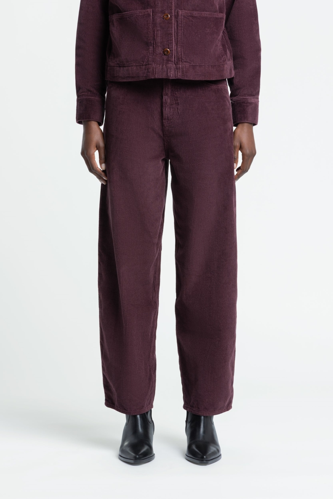 Kings Of Indigo Damen vegan Hose Leila Cord Fudge Braun