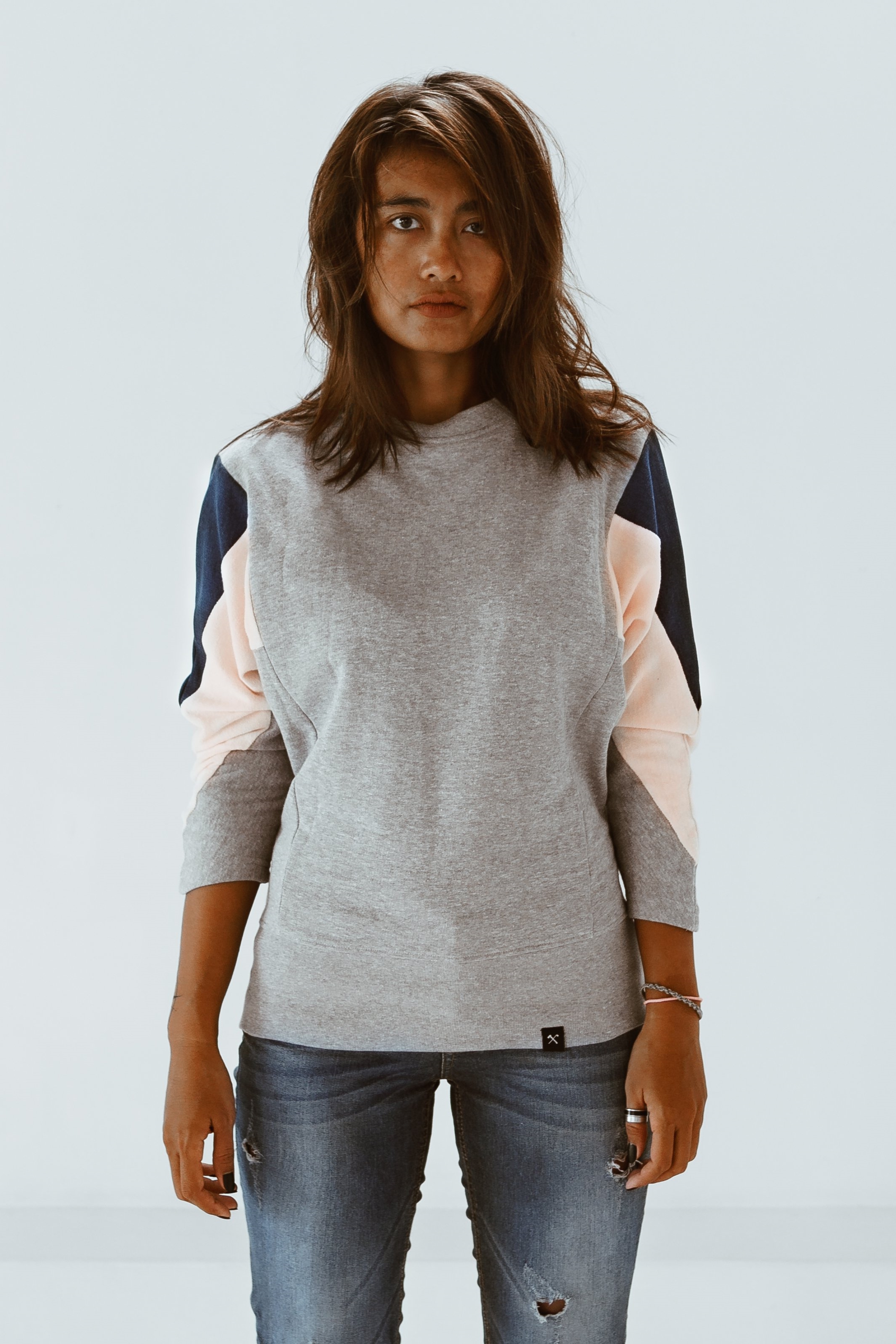 The Driftwood Tales Damen vegan Sweatshirt Amy Grau Denim