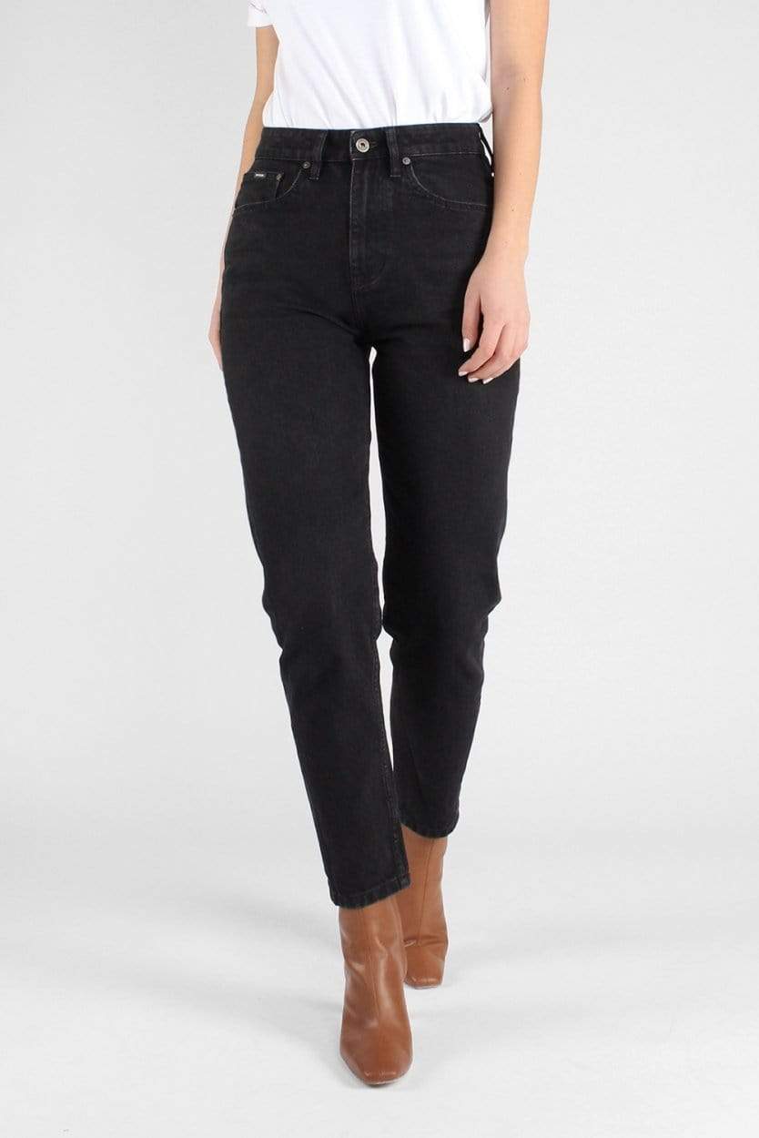 Kuyichi Damen vegan Jeans Nora Loose Tapered Vintage Schwarz