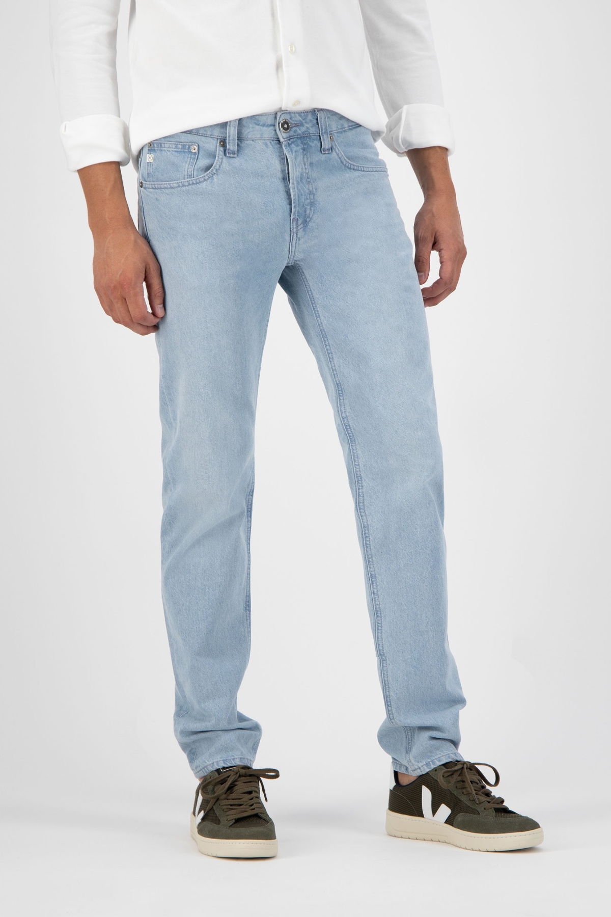 MUD Jeans mannen vegan Jeans Regular Dunn Lichtblauw product