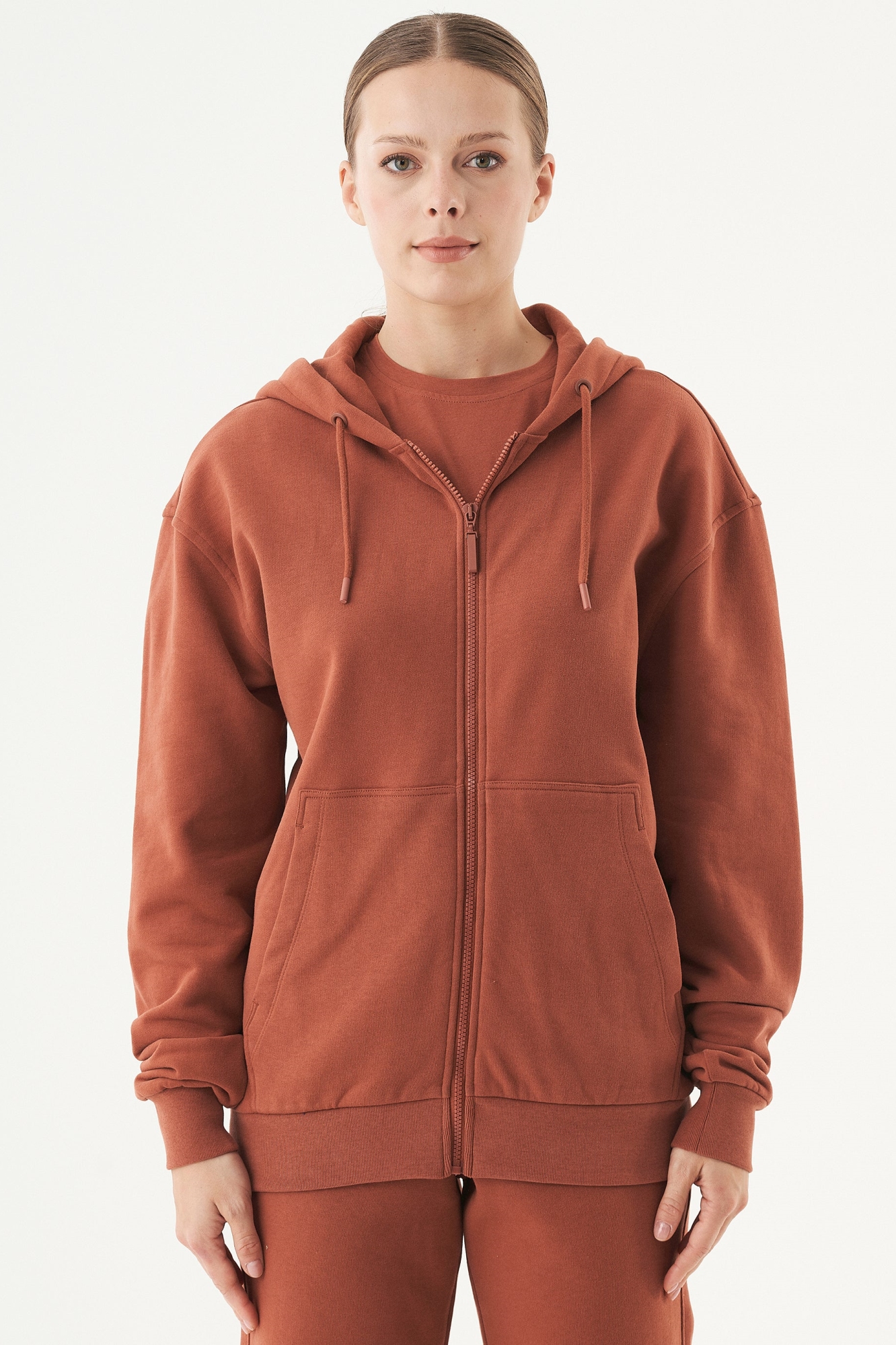 Image of ORGANICATION mannen vegan Unisex Zip-Up Hoodie Junda Cinnamon