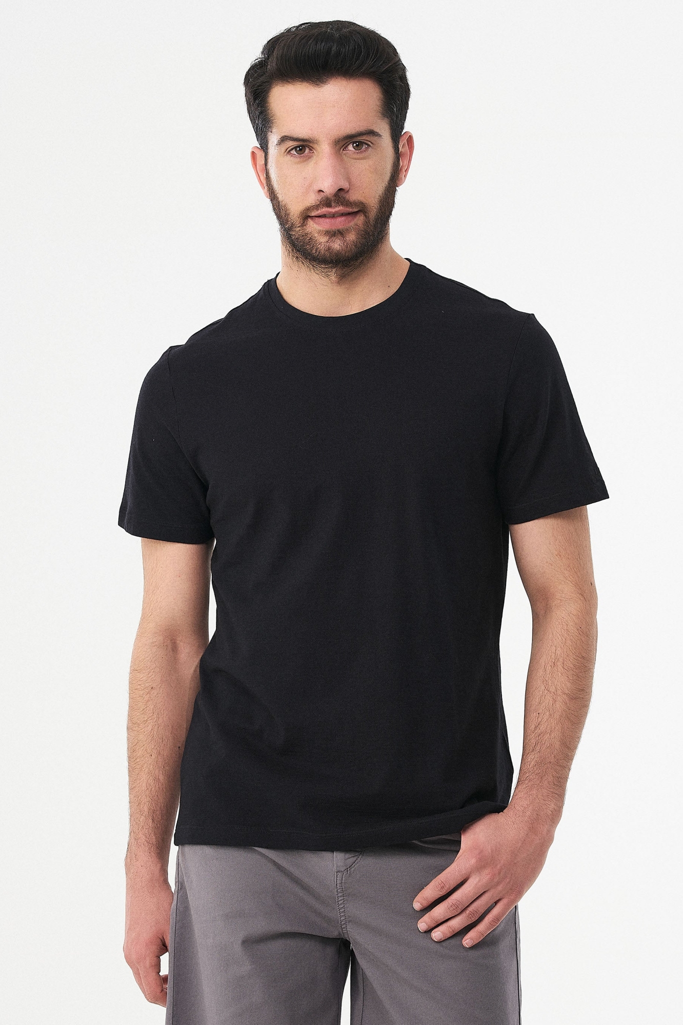 ORGANICATION men vegan T-Shirt Basic Black