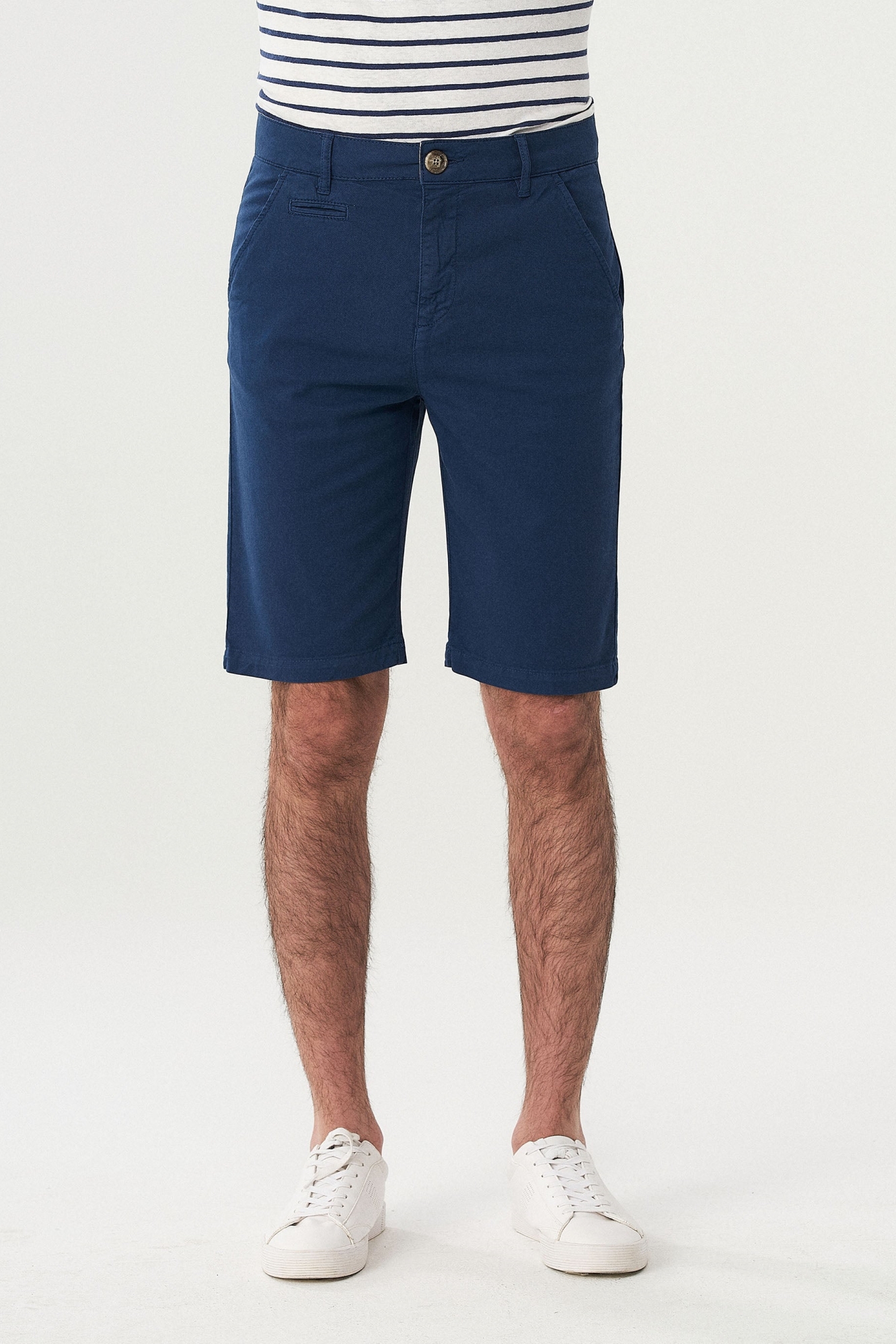 ORGANICATION Herren vegan Chino-Shorts Aus Bio-Baumwolle Blau