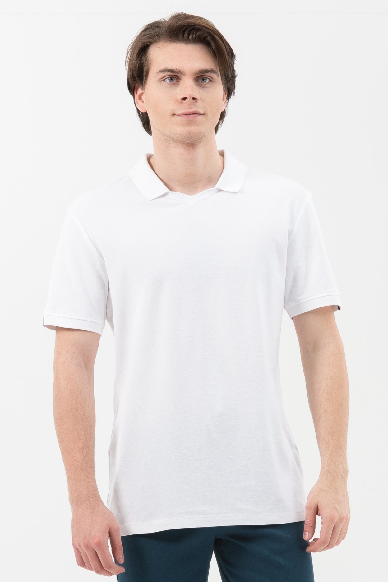 ORGANICATION men vegan Polo V-Neck White