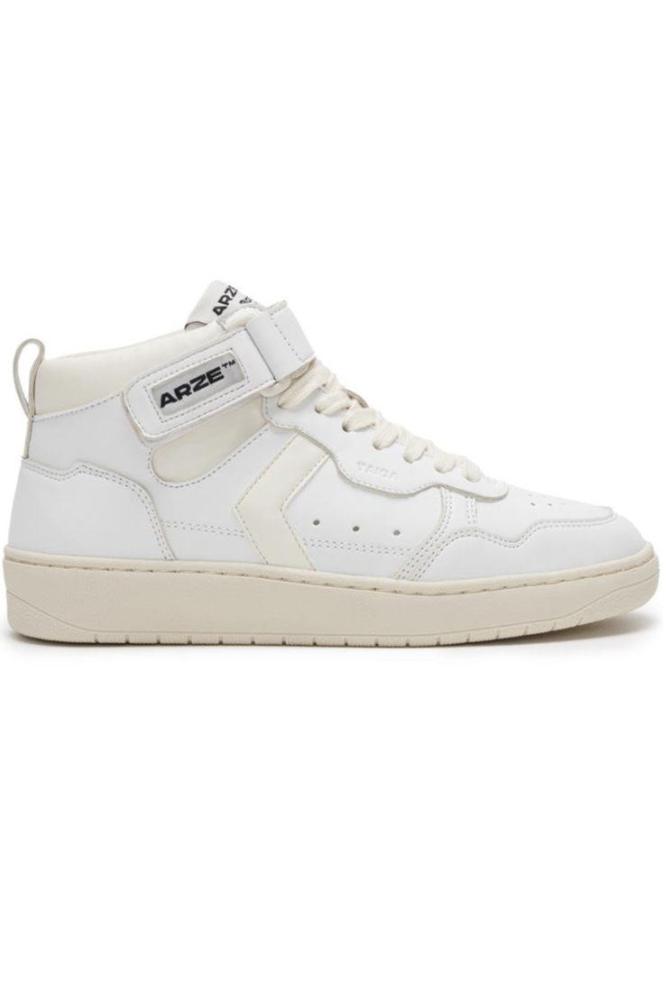 Image of ARZE mannen vegan Taiga Hi Sneakers Wit