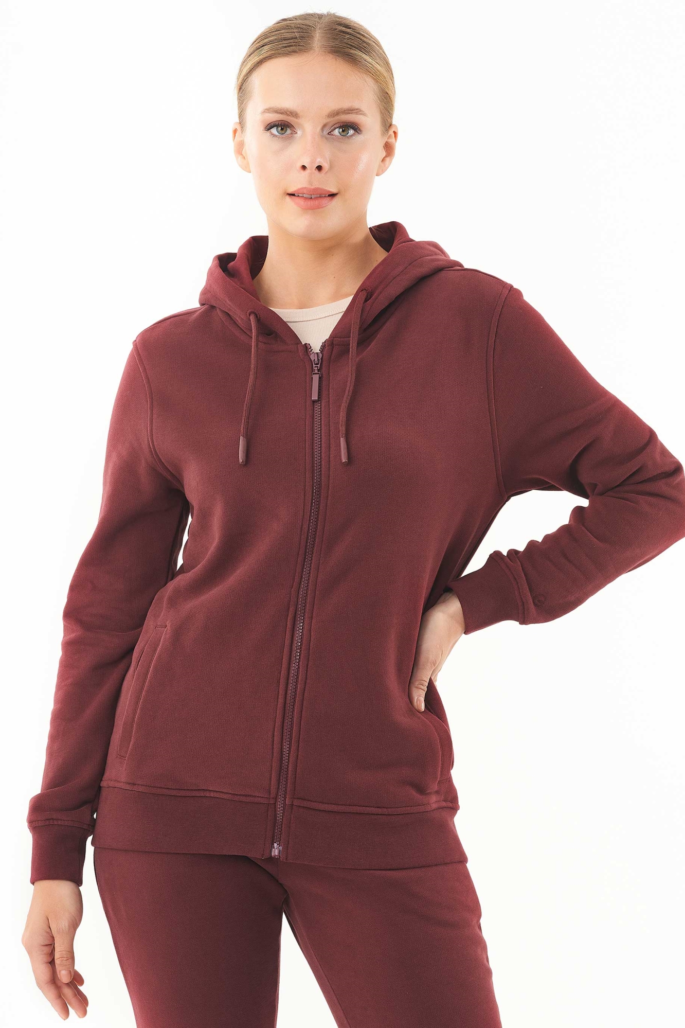 ORGANICATION Damen vegan Soft Touch Zip Hoodie Burgund