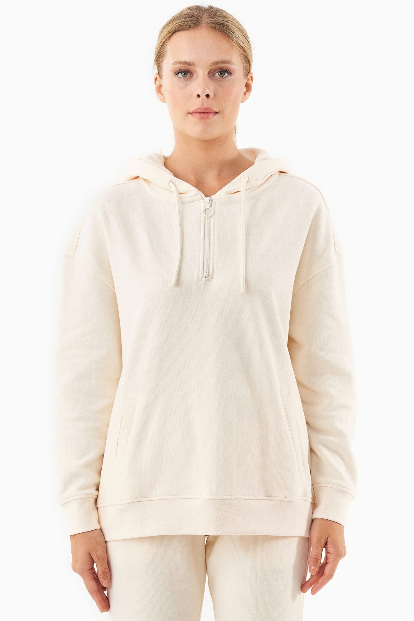 ORGANICATION Damen vegan Sweat-Hoodie Aus Bio-Baumwolle Off-White
