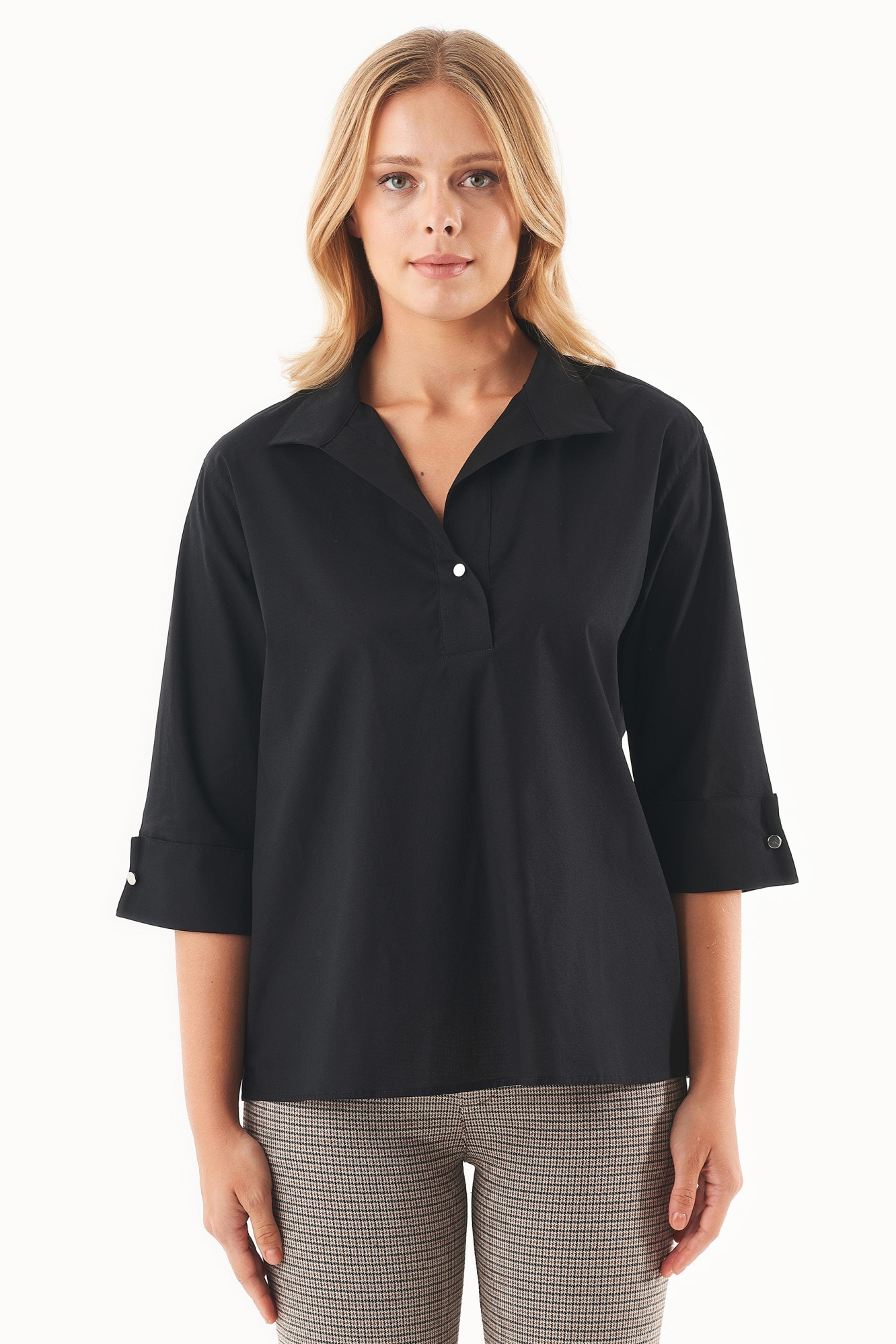 ORGANICATION Damen vegan Bluse Bio-Baumwolle Schwarz
